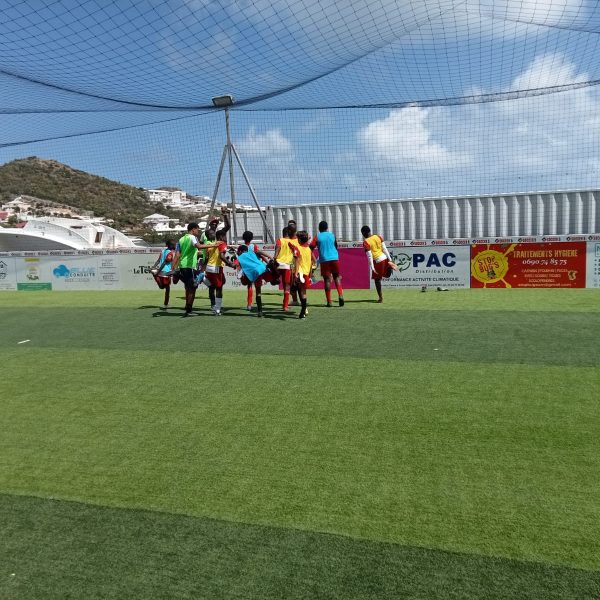 Soccer 5 Viva Langues et Cultures Saint Martin Junior Stars